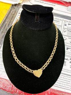Women’s Necklace