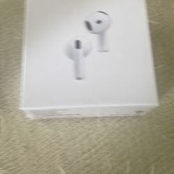 AirPod 4 Pros