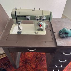 New Home Sewing machine