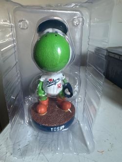 2026 LA Dodgers Yoshi Bobblehead