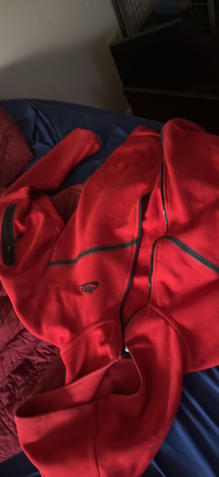 Nike Tech Size Small