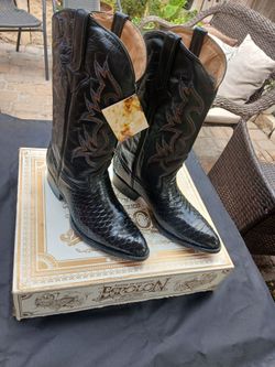 Bota espolon   numero 11 nuebas