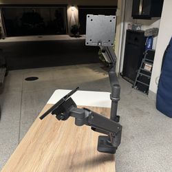 17-49” Dual Monitor Arms