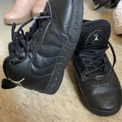 Kids Jordan Shoes 