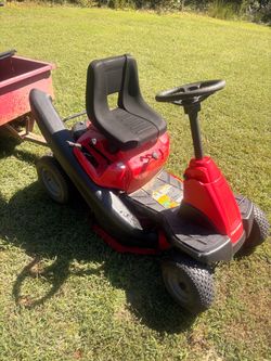 Craftsman Riding Lawn Mower