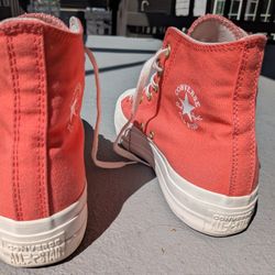 Converse Chuck Size 8.5 Women