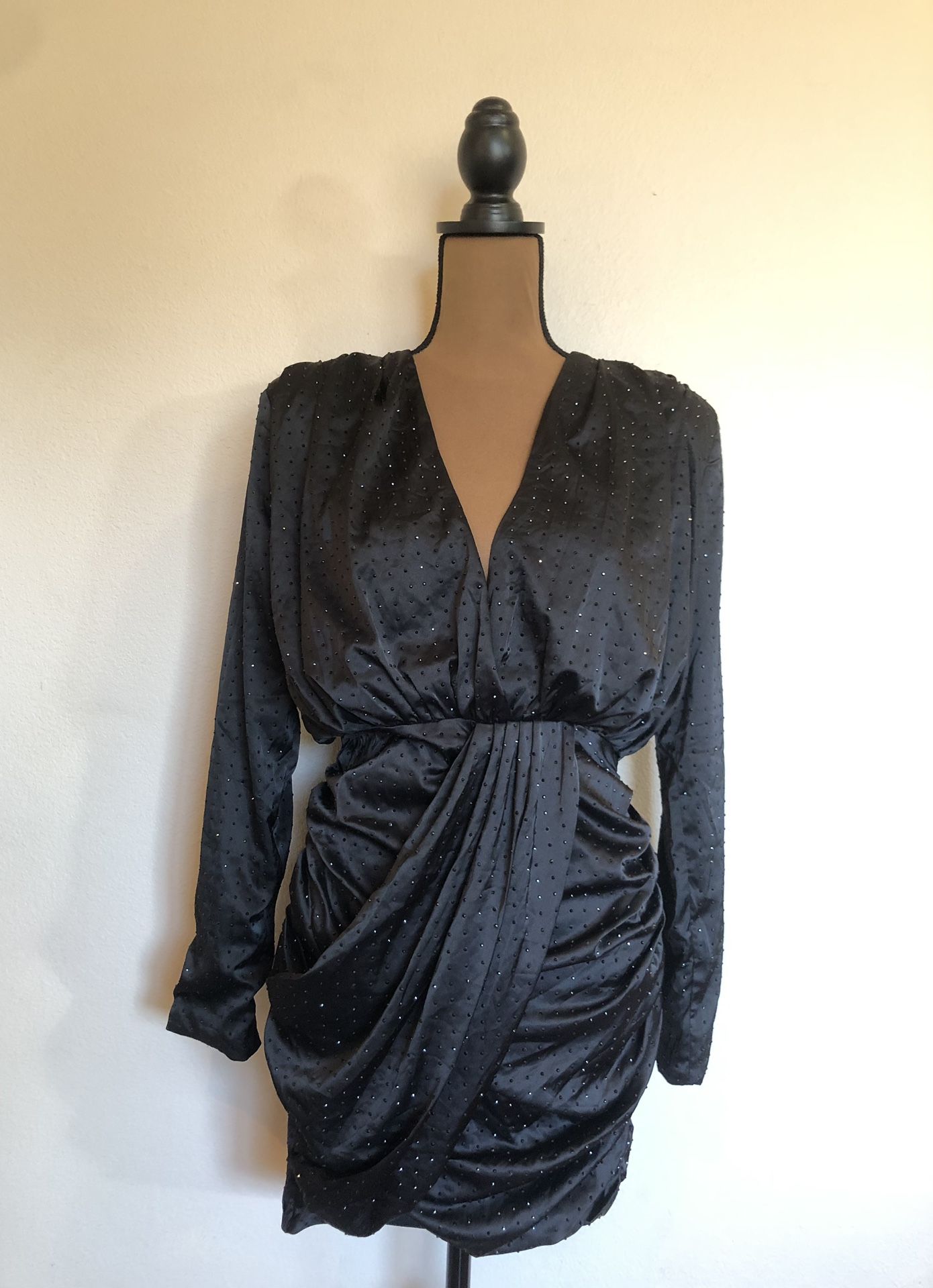 Women’s Dress Size Medium (New With Tags)