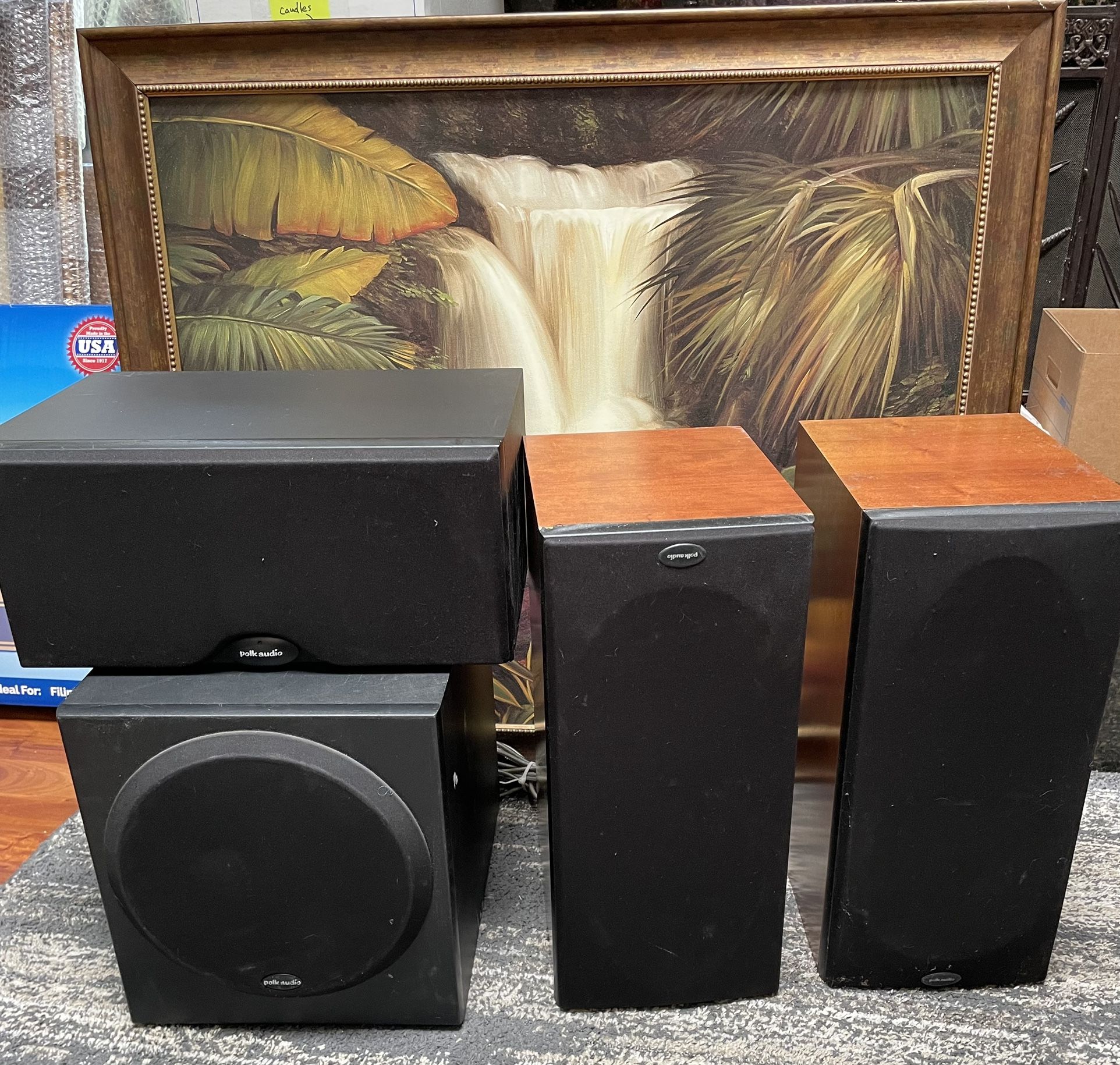 Surround Sound, Base & Sub-woofers POLK AUDIO (set Of 6 Pcs)
