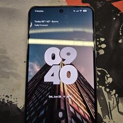 Google Pixel 8 Pro