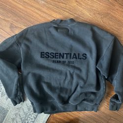 Essentials Black Crewneck
