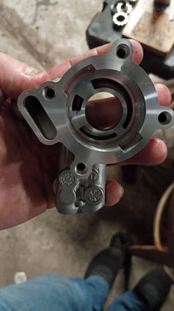 Cam Plate Cams And Oil Pump