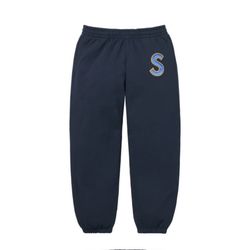 Supreme Sweat Pants ( Size XL) Brandnew 