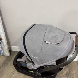 Nuna Car Seat & Base 