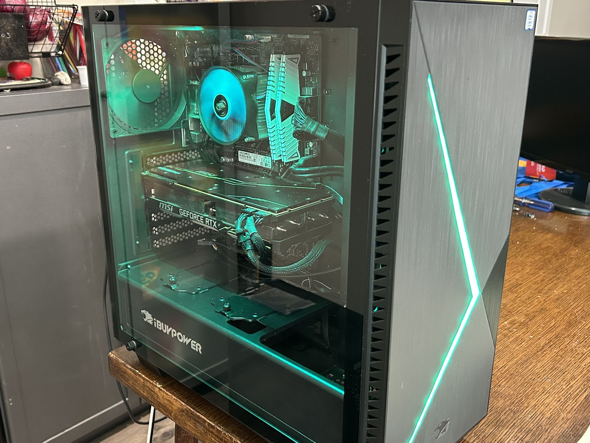 i7 8700k 2080 GeForce Gaming PC w/ 27” 144Hz Monitor