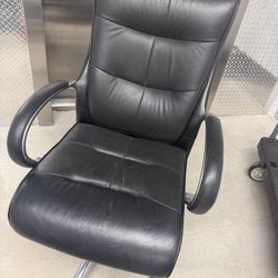 Executive Chair