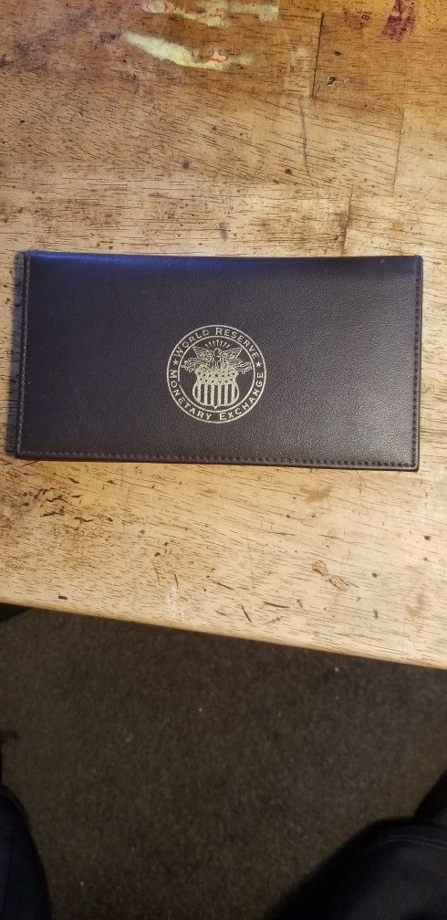 COLLECTABLE UNCIRCULATED 2$ BILL