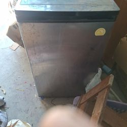 Mini Fridge