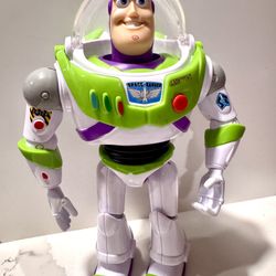 Disney Pixar Toy Story Action-Chop Buzz Lightyear 10” Mattel 2021 Talking Tested