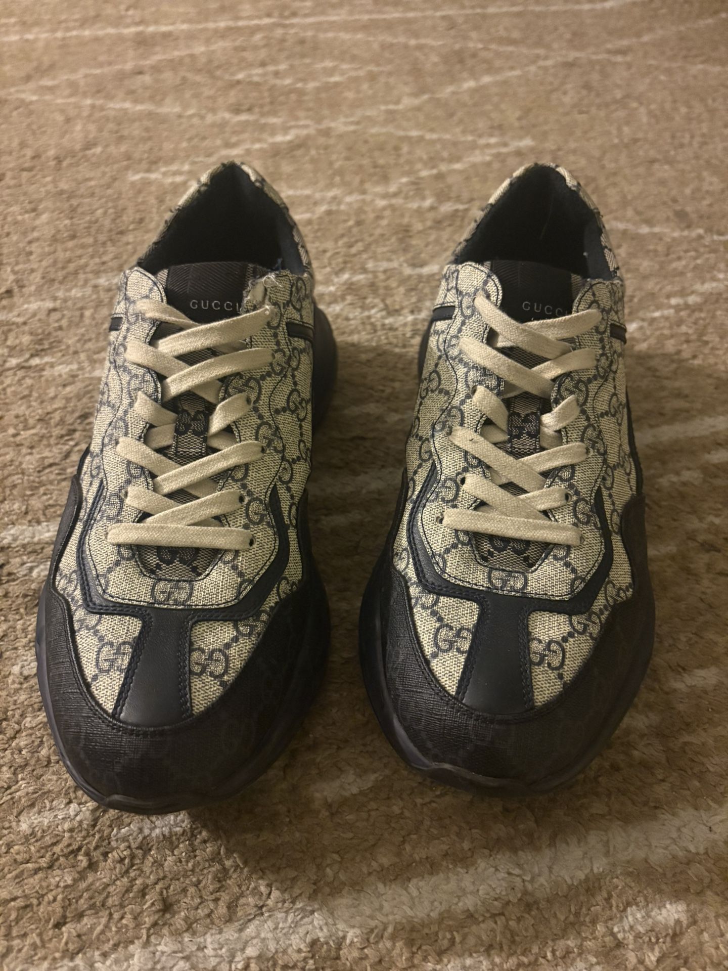 Gucci Shoes Size 10