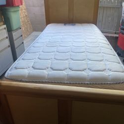 Cama Twin