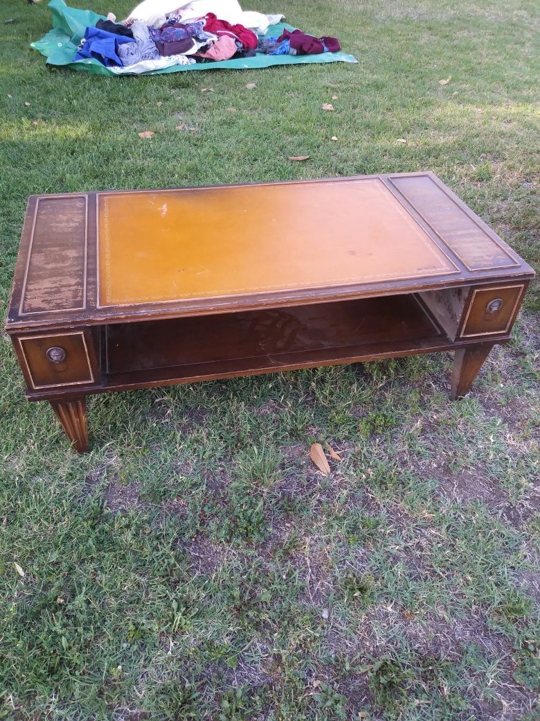 Solid wood Vintage coffee table