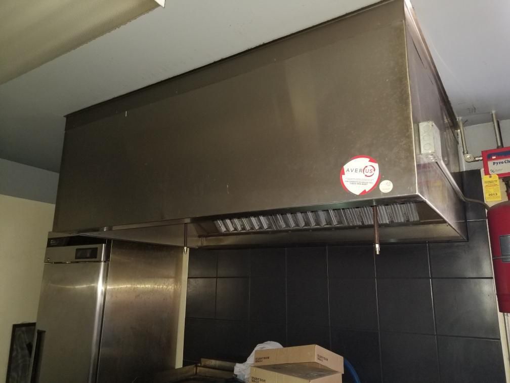 Kitchen Hood w/ Lighting and ANSUL System