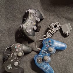 3 Ps2 Controllers Playstation 1 & 2