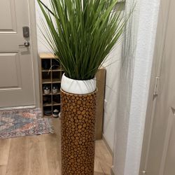 Plant Stand and Faux Plant