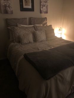 Queen size bed