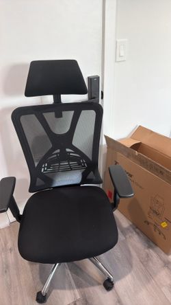 Brand New Ticova Ergonomic Office Chair - Already Assembled
