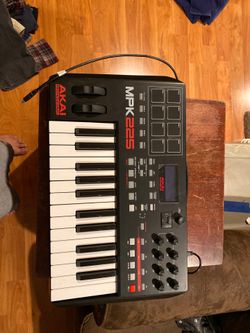 AKAI MPK5