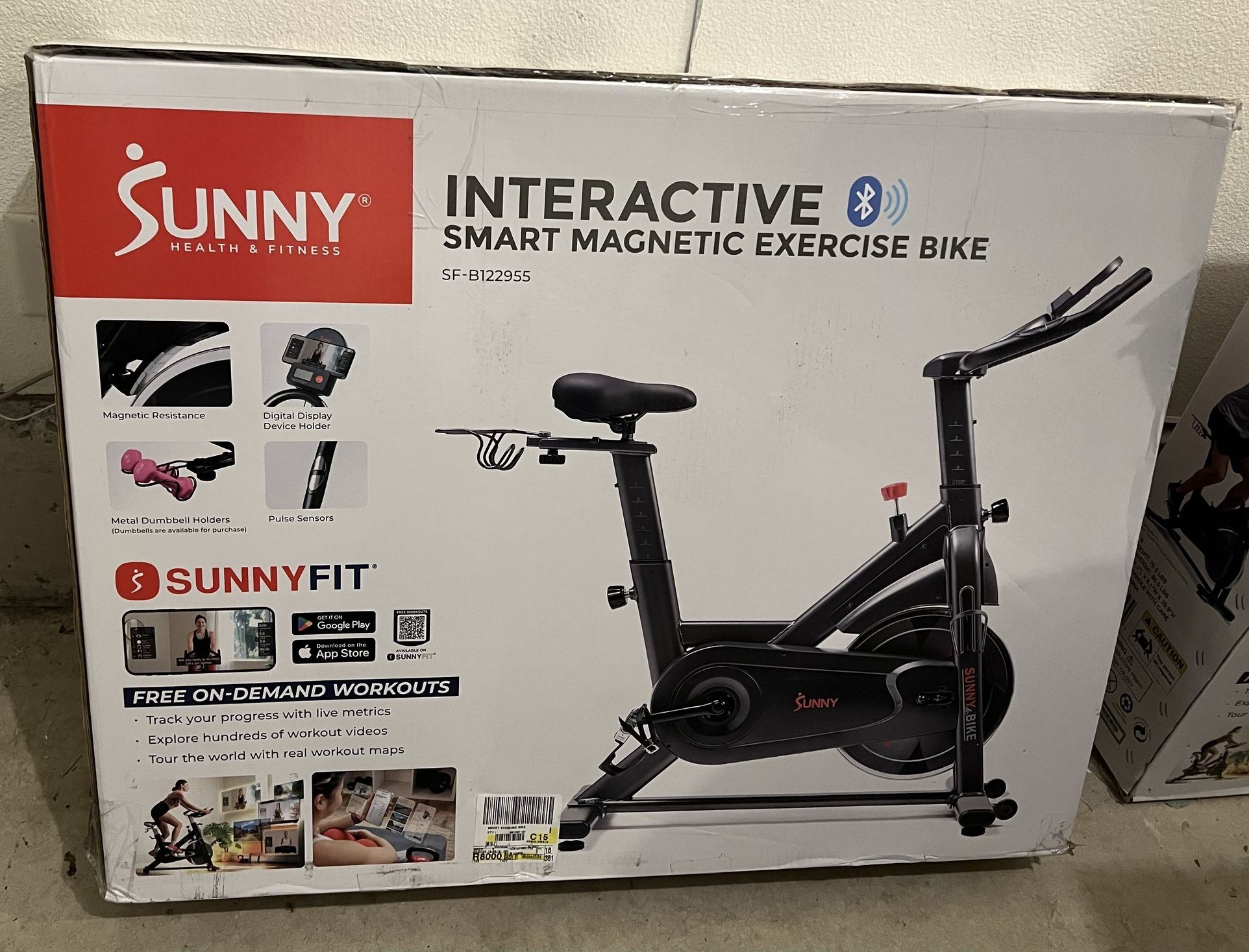 Sunny Health & Fitness Indoor Cycling Bike with Device Mount w Smart Bluetooth & FREE SunnyFit® App - SF-B122955