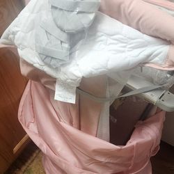 BABY JOY Baby Bedside Crib, Portable Travel Sleeper Bed Side Bassinet w/Carrying Bag, Newborn Bassinet to Infant, Kids Crib with Detachable Mattress, 