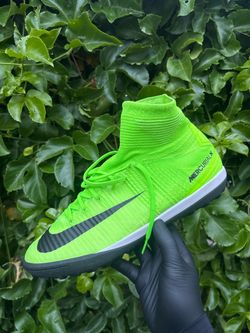 Size 10 Nike MercurialX Proximo 2 Green Mens Size 10 Indoor Shoes Turf Shoes Soccer