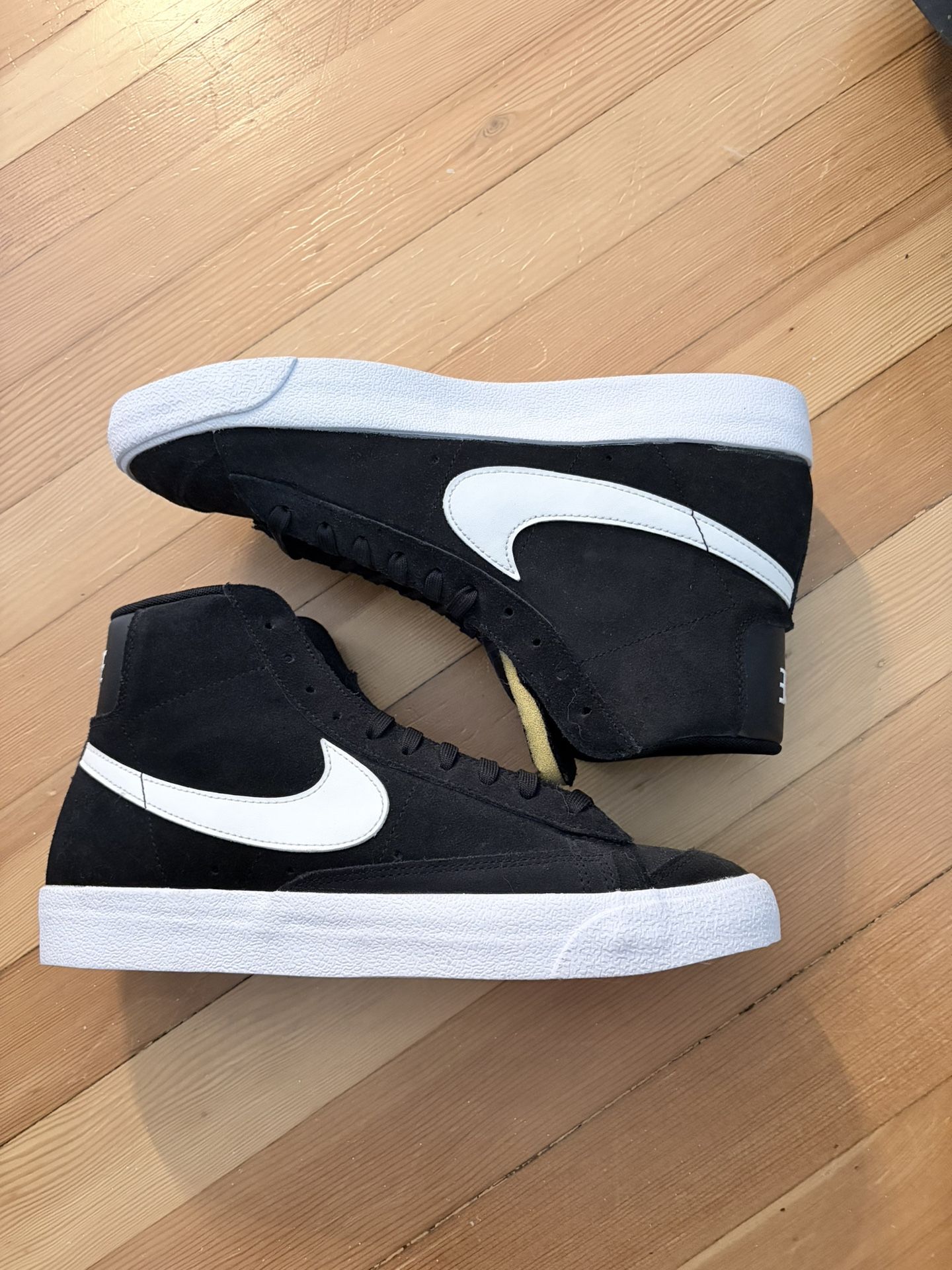 Nike Blazer High Top Sz. 9.5