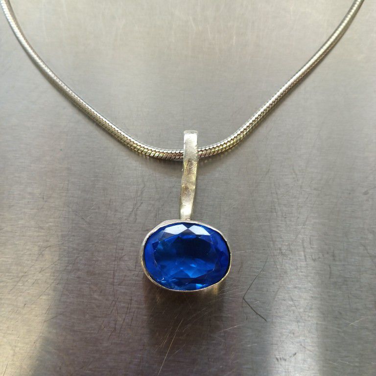 Vintage Sapphire Sterling Silver Necklace 