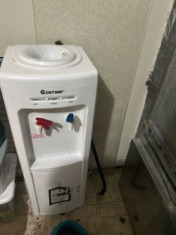 Water cooler