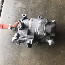 AC COMPRESSOR 2012-2015 TOYOTA PRIUS REGULAR.