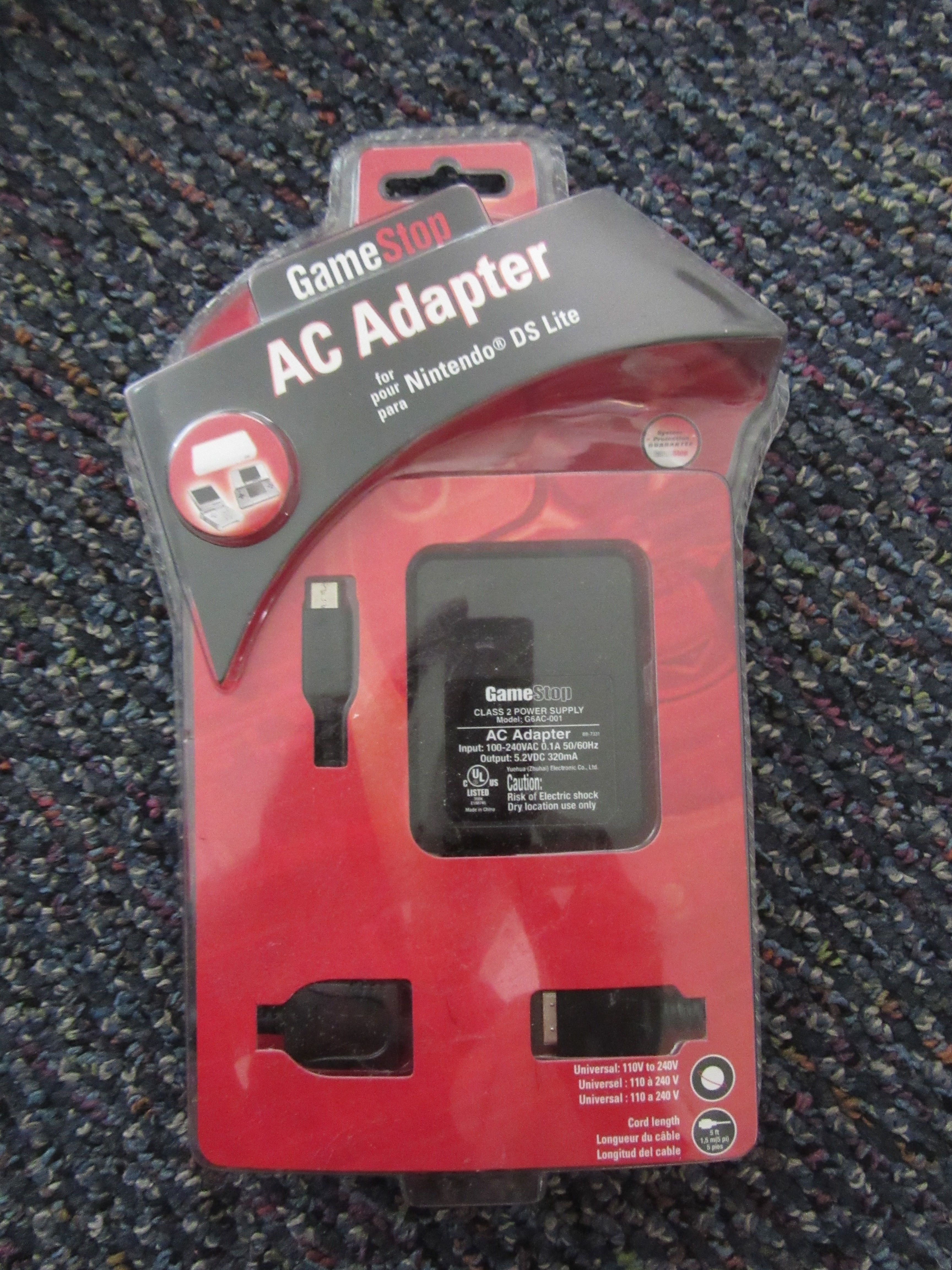 GameStop Universal AC Adapter for Nintendo DS Lite