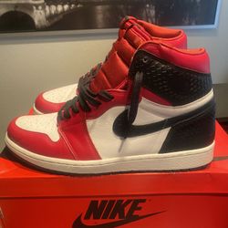 Air Jordan 1 Retro Red Size 11