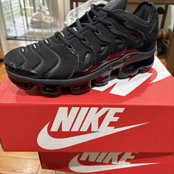 Nike air Vapor max men’s sz . 7,10 ,11