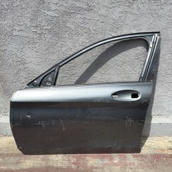 Mercedes Benz C-class Left Front Driver Side Door 2015 2016 2017 2018 2019 2020 2021 2022 2023 2024 2025 