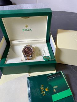 Authentic Rolex Datejust 40 mm. Excellent condition