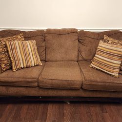 Living Room Set - Sleeper Sofa, Loveseat & Accent Recliner