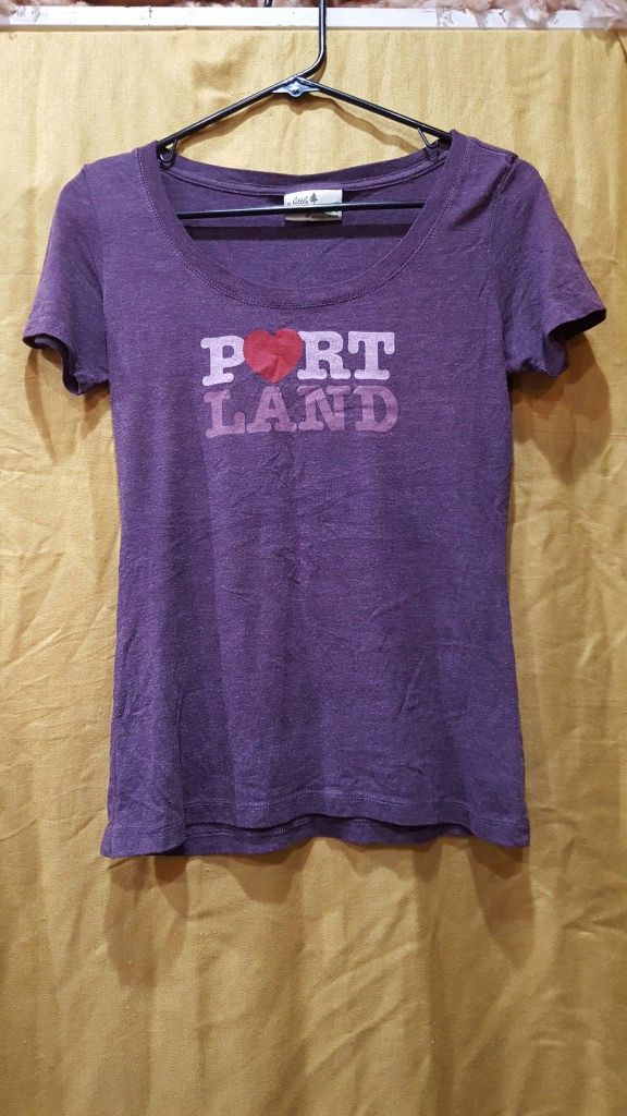 Little Bay Root/ P♡RTLAND T-shirt.