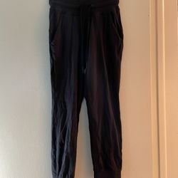 lululemon Joggers Size 6