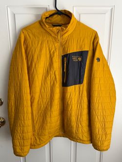 Mountain Hardware Yellow Down Jacket (M)