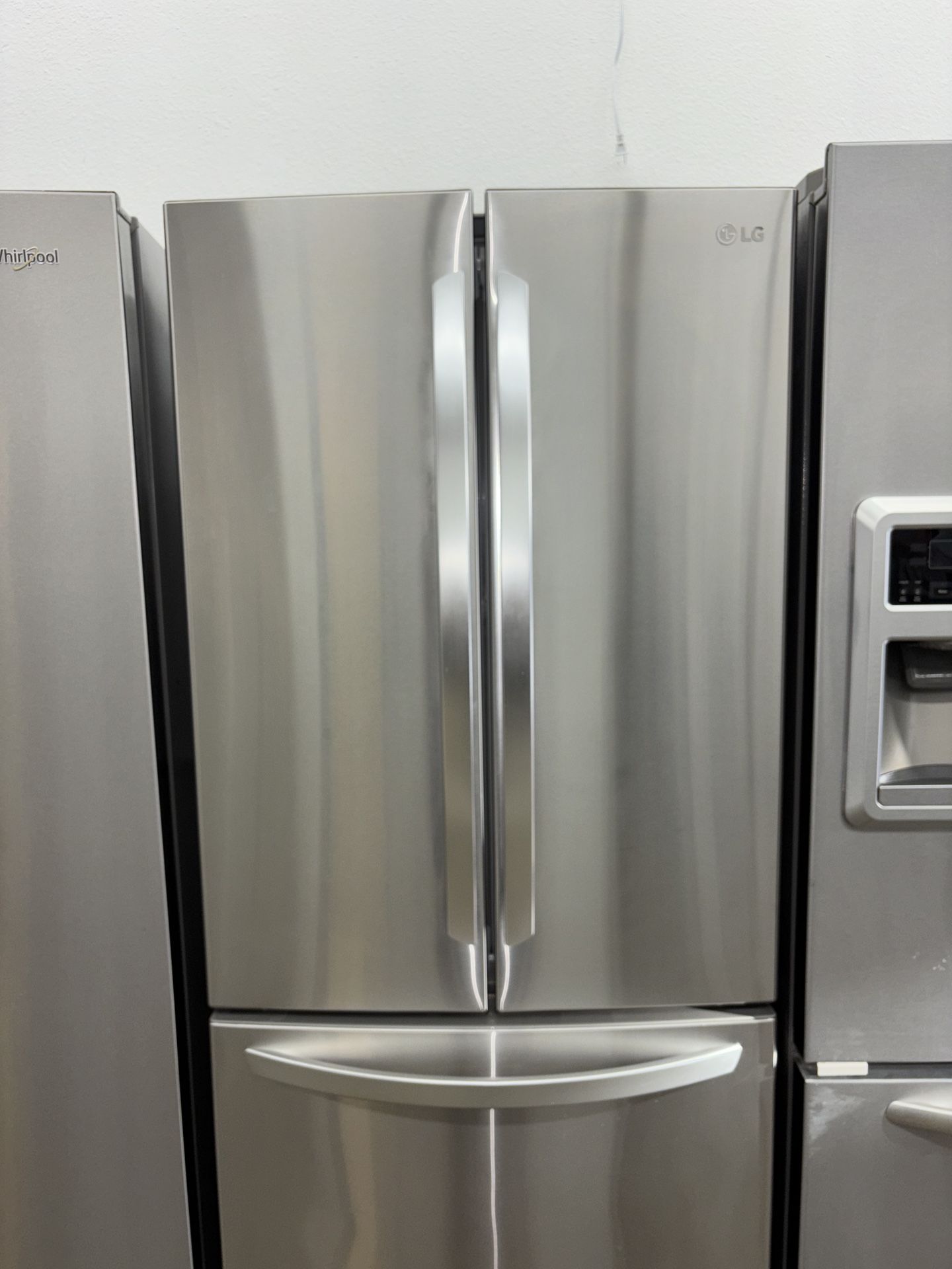 22 cu. ft. 30-inch Wide French Door Refrigerator - Stainless Steel
