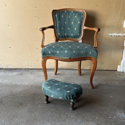 FREE Vintage Chair 