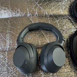 Sony Ult Wear Noise Canceling Headphones 